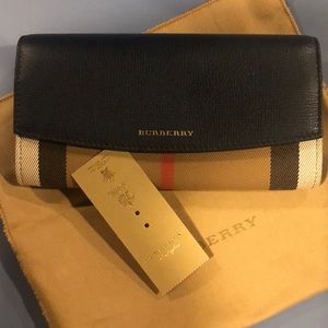 Burberry wallet